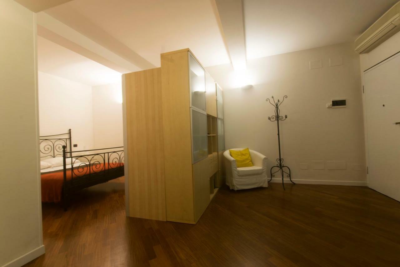 Del Borgo - - Couette-café *